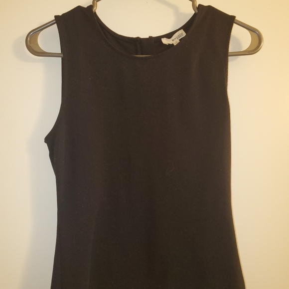 Aritzia Wilfred Black Top - Picture 2 of 12